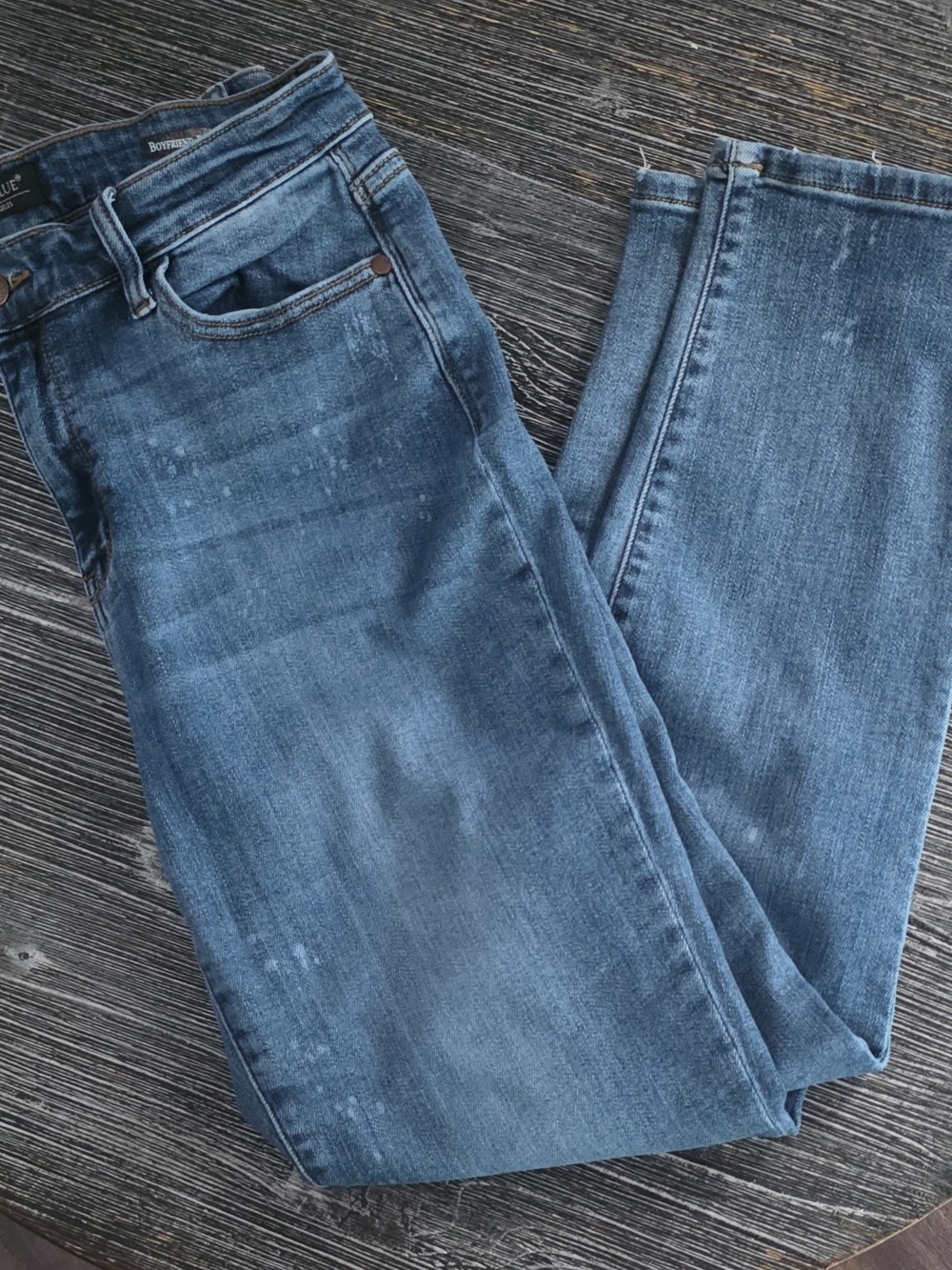 Judy Blue Medium Blue Straight Jeans